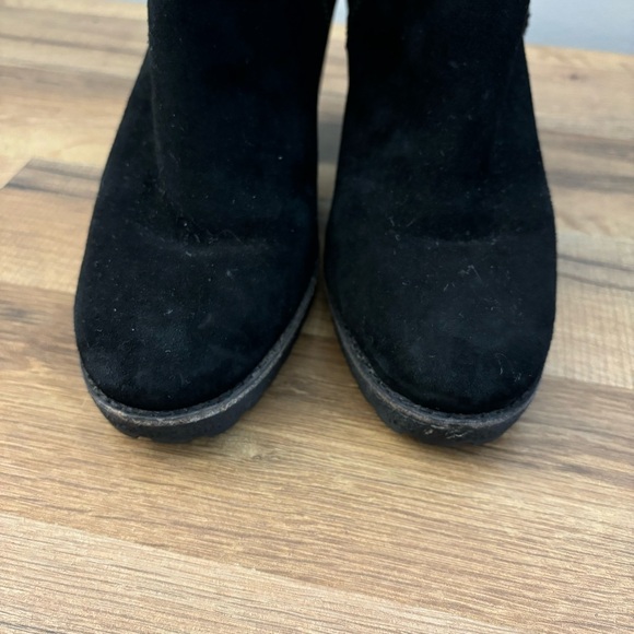 Frye Suede Tassel Accents High Heeled Platform Boots Women’s - Picture 5 of 12